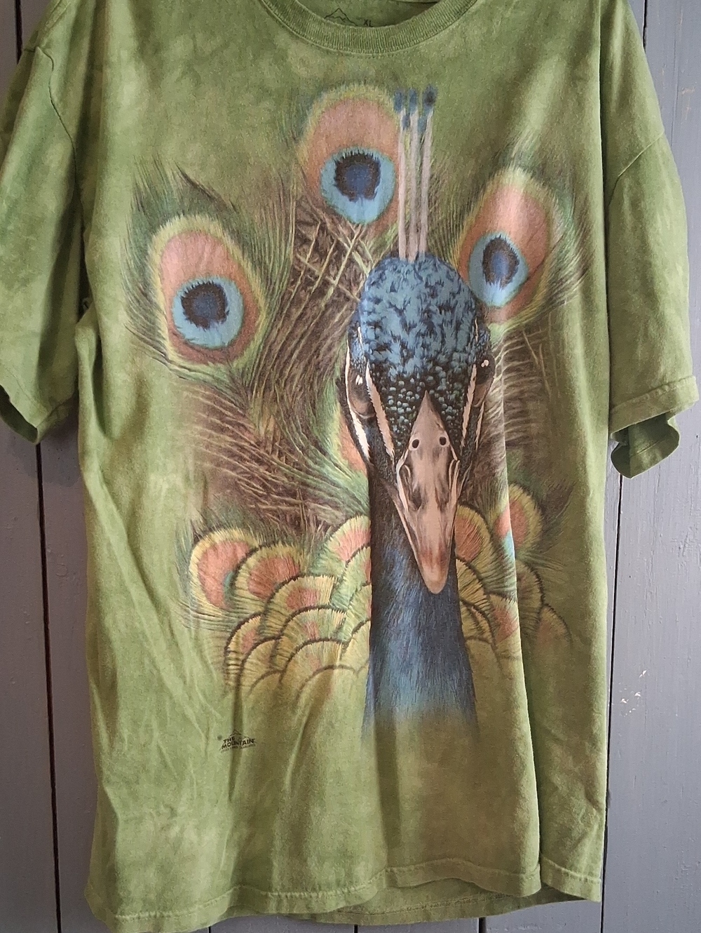 The Mountain T Shirt Peacock 2013. Xl